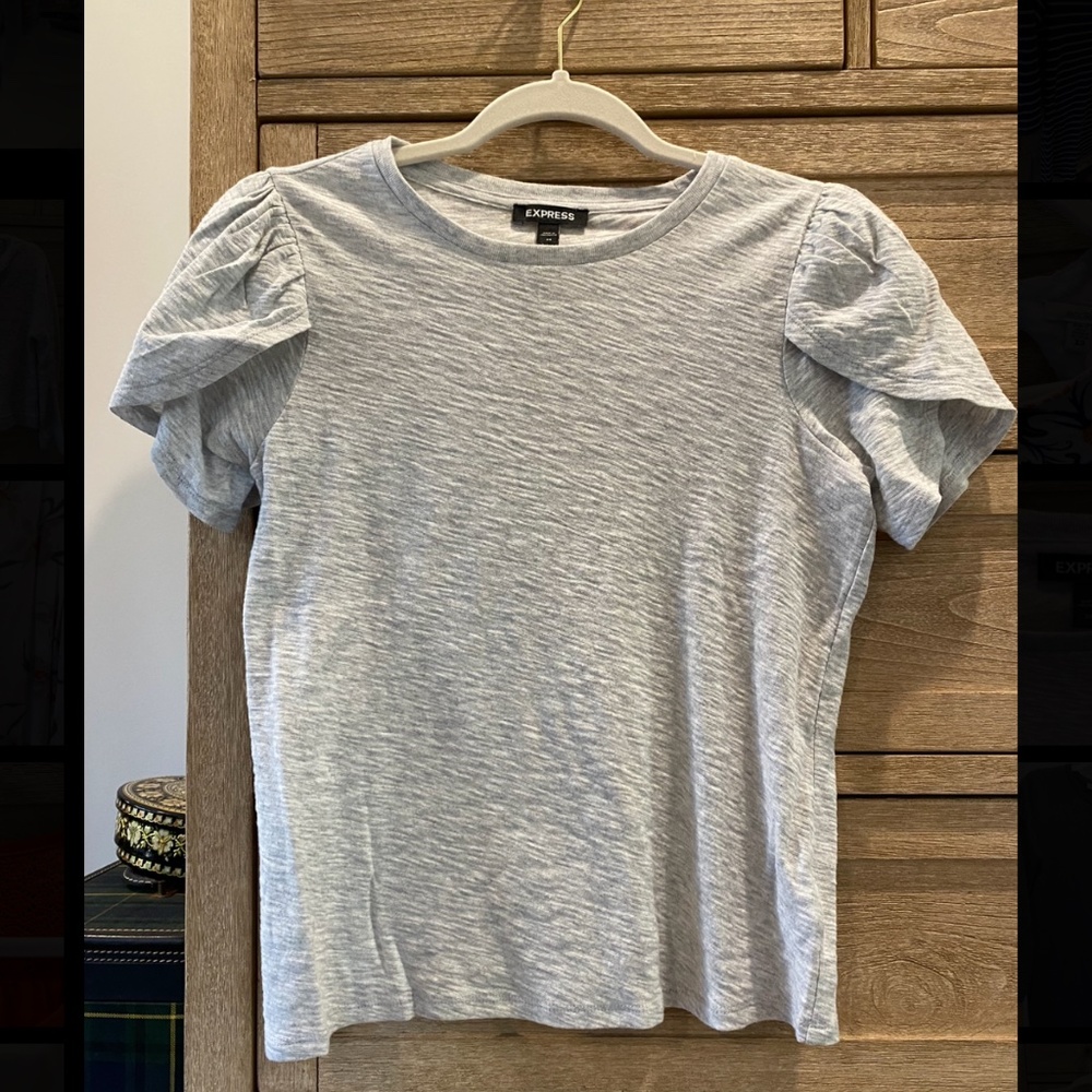 Light grey petal sleeve sweater tee, XS